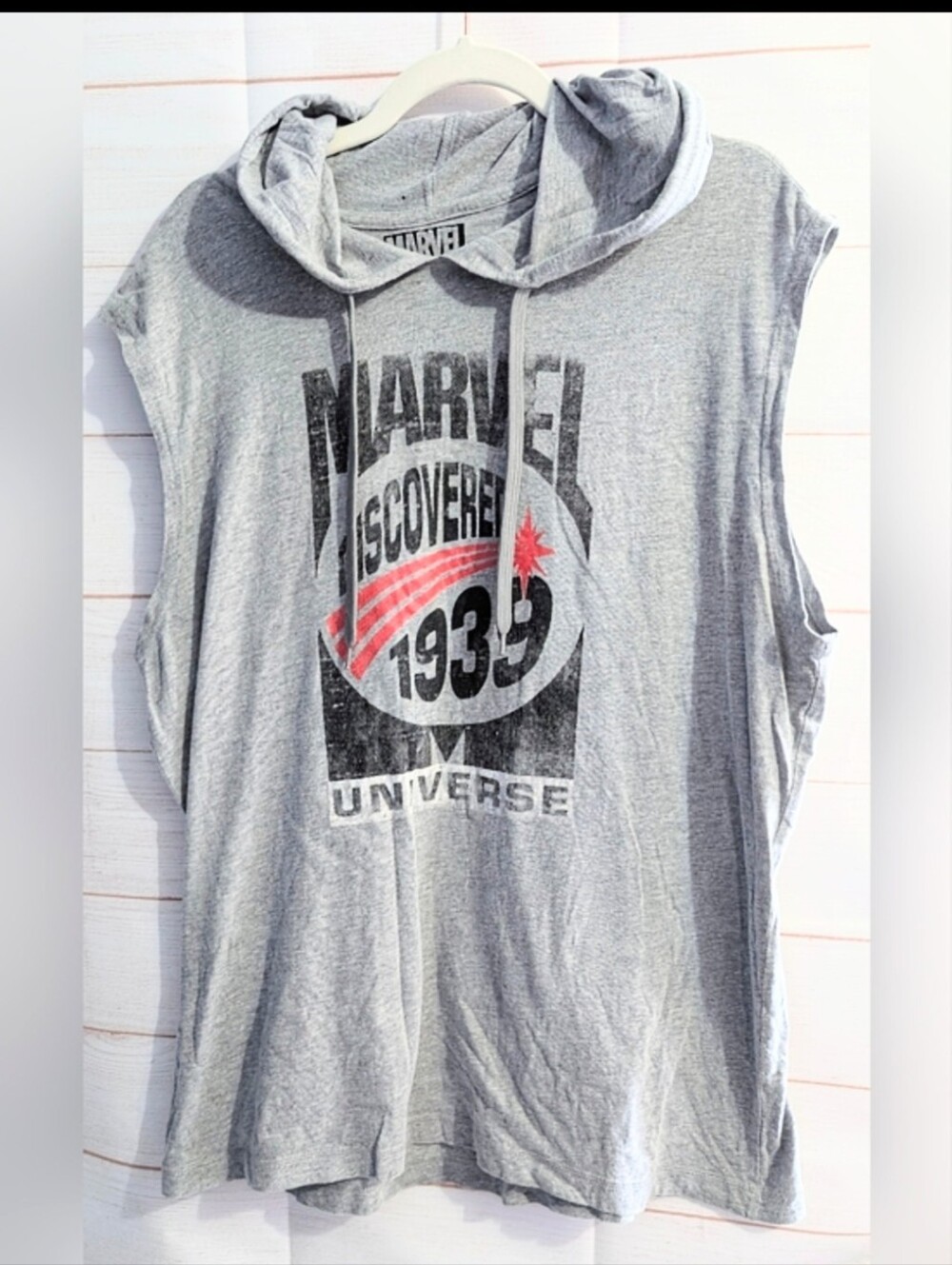 Guc Marvel Double Sided Graphic Sleeveless Hooded T-shirt Size Large